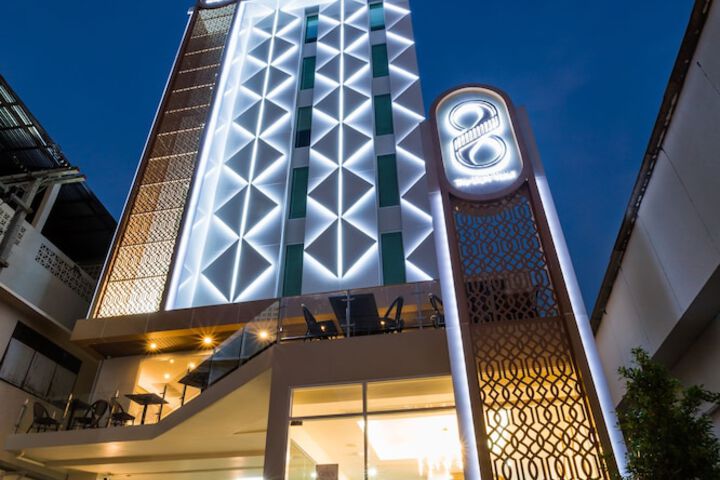 Exterior of The 8 Hotel Udonthani