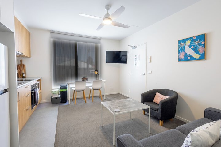 Room 55 of 100