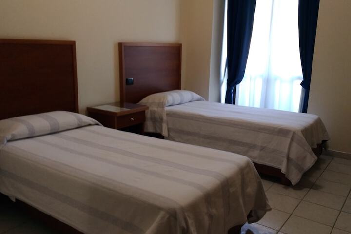 Room 4 of 54