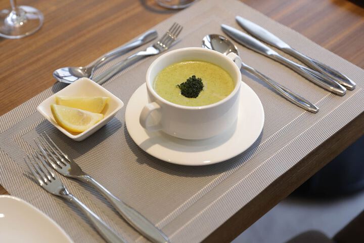 Dining 58 of 67