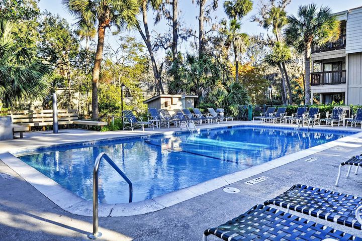 Pool 21 of 37