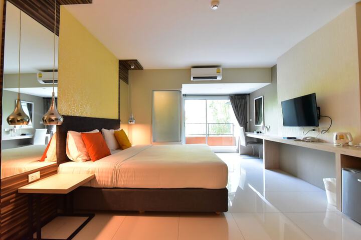 Room 4 of 49