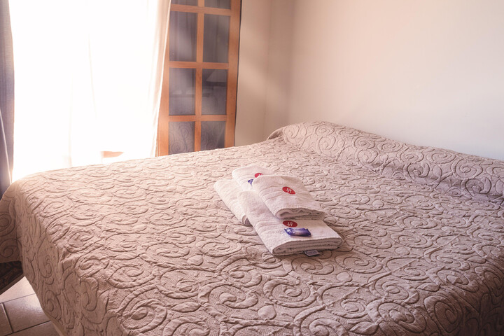 Room 4 of 48