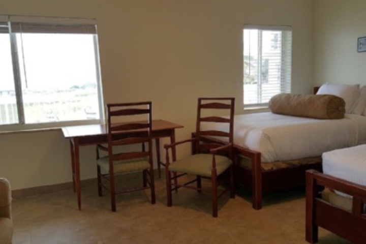 Room 562 of 695