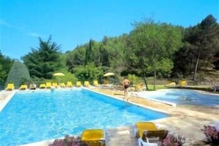 Pool 5 of 16