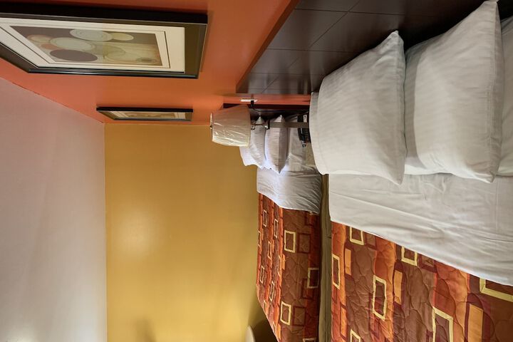 2 Double Beds (5 of 20)