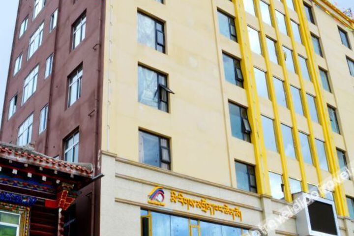 Hotel 4 of 21