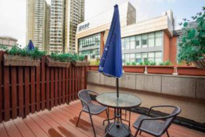 WanYoo Esports Hotel (Shanghai Yangpu North Bund Branch)
