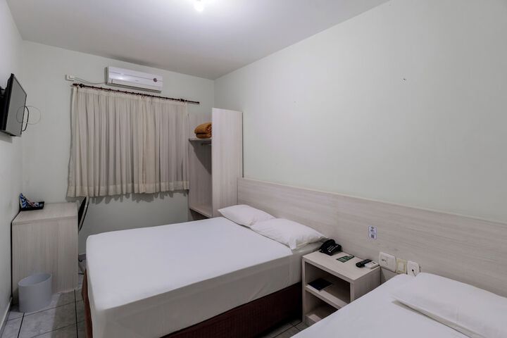 Room 8 of 45