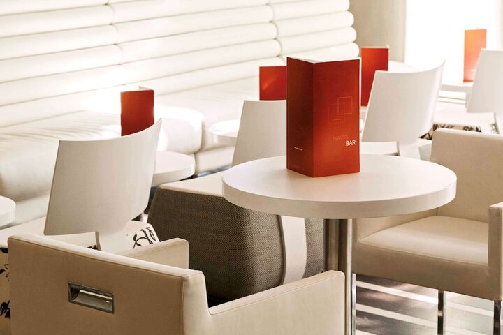 Lounge 155 of 268