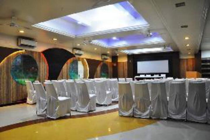 Hotel Center Plaza