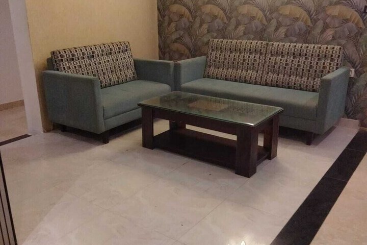 Room 48 of 73