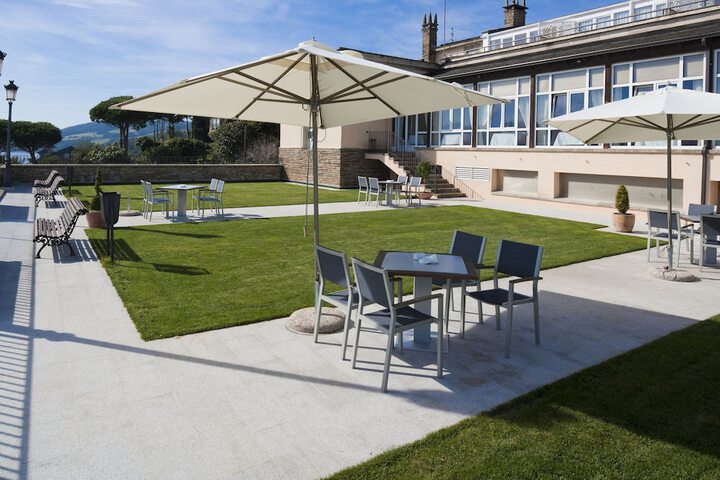 Terrace/Patio 34 of 37