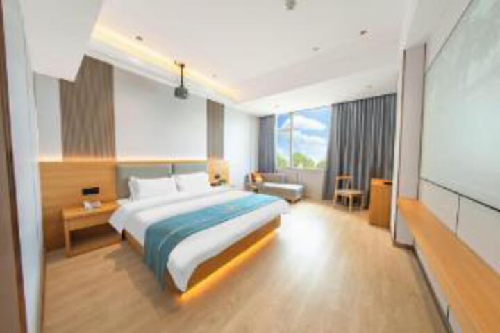 Room 19 of 21
