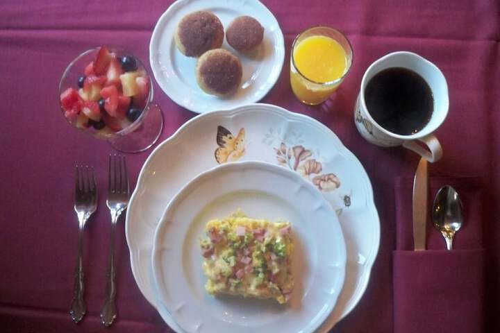 Breakfast/Coffee Service 39 of 42