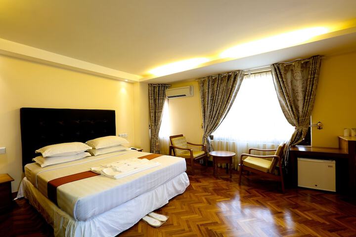 Room 17 of 72