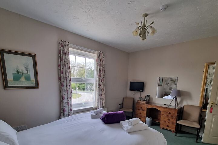 Room 3 of 58