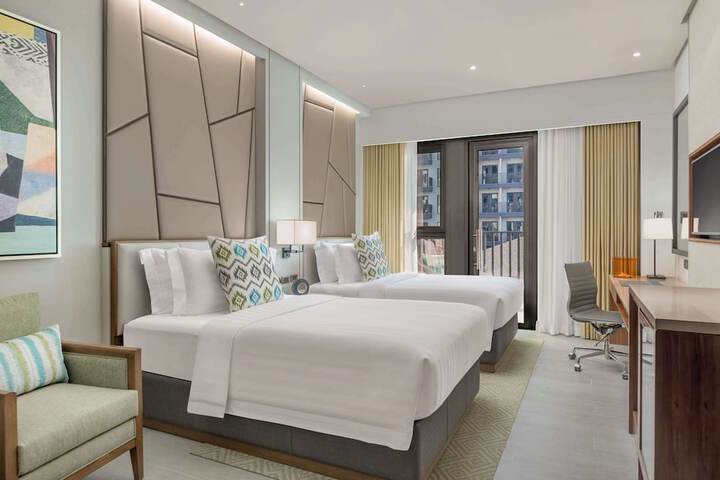 Room 4 of 30