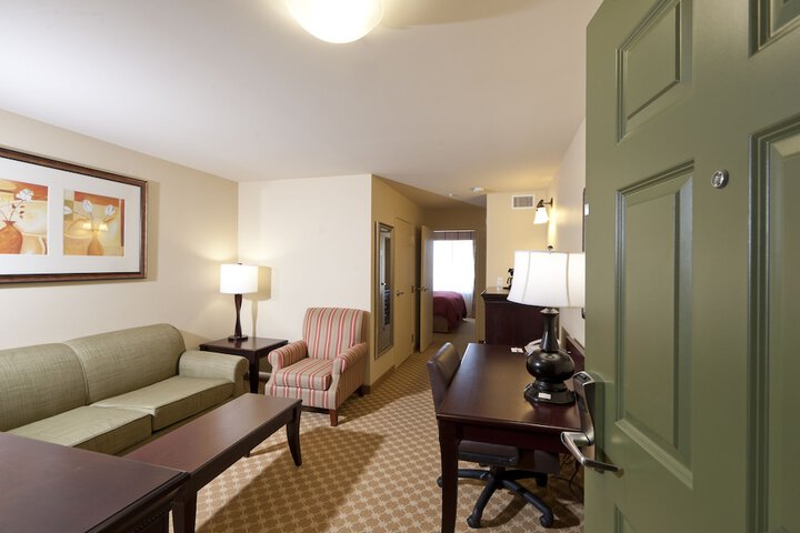 Room 5 of 42