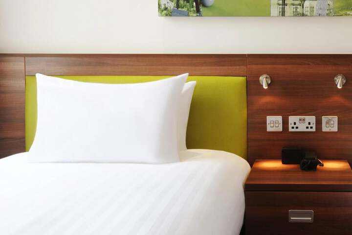 Room 10 of 23