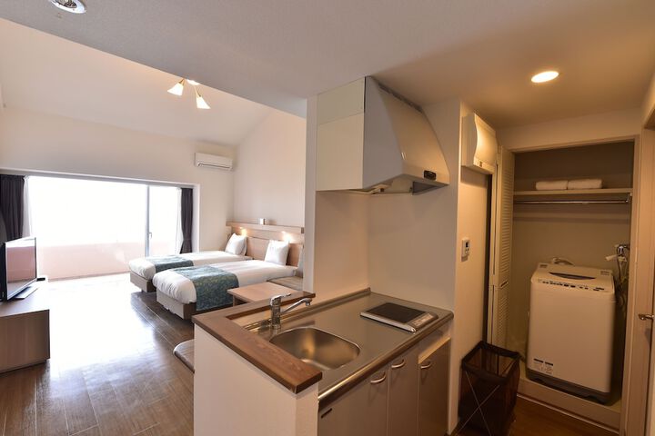 Private kitchenette