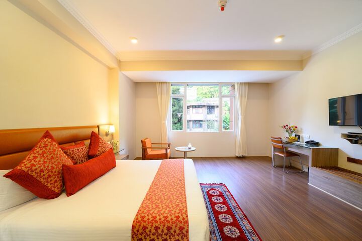 Room 16 of 70