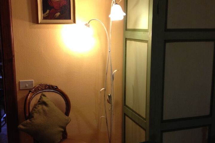 Room 33 of 89