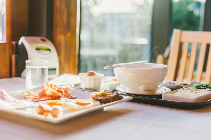 Breakfast/Coffee Service 30 of 45