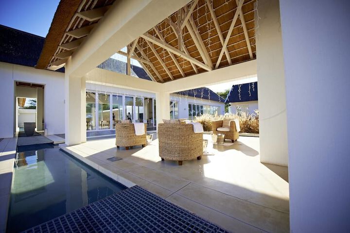 Terrace/Patio 26 of 28
