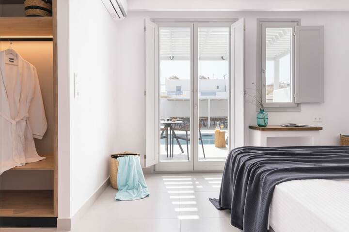 Room 10 of 48