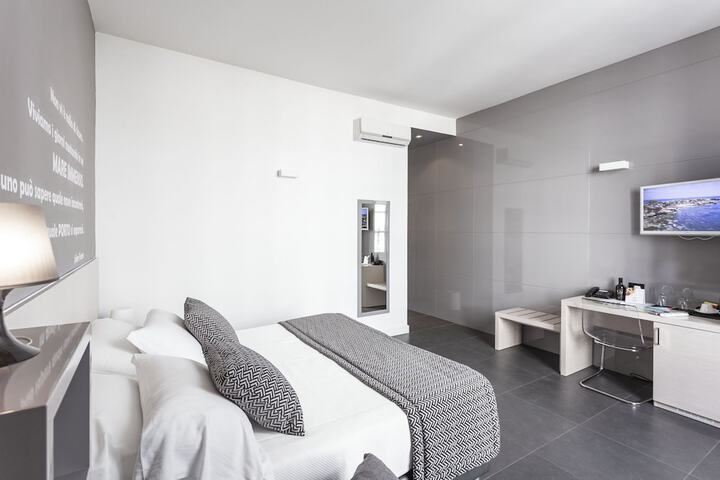 Room 20 of 50
