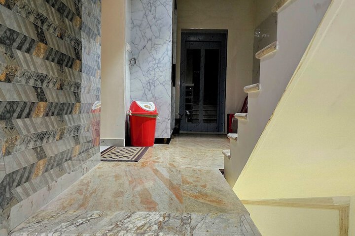 Hotel Kashi Mantram