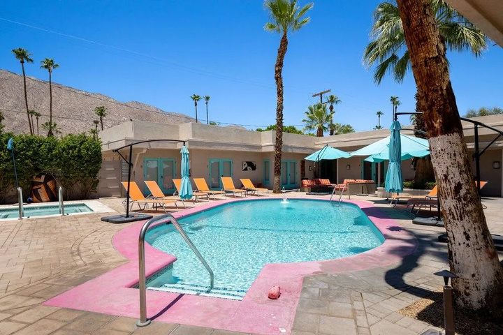 Pool 8 of 13