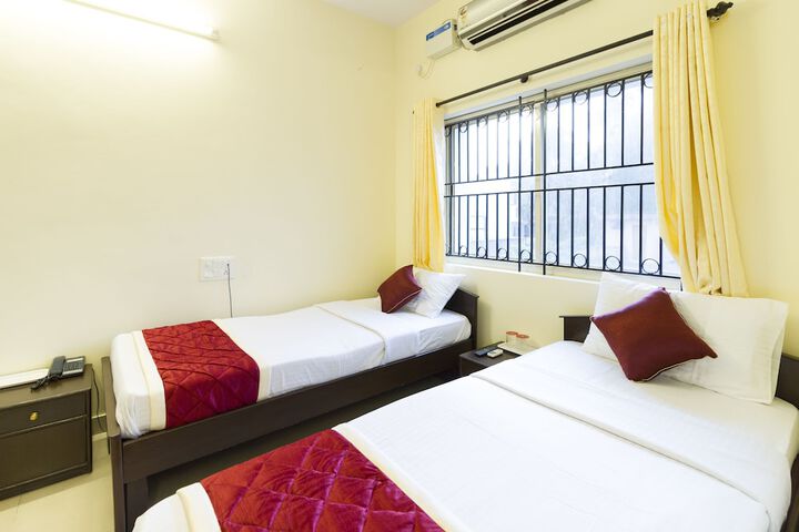 Room 12 of 22