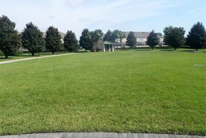 Property Grounds 39 of 51