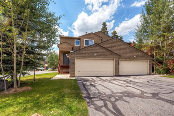 Hotel 83 of 434