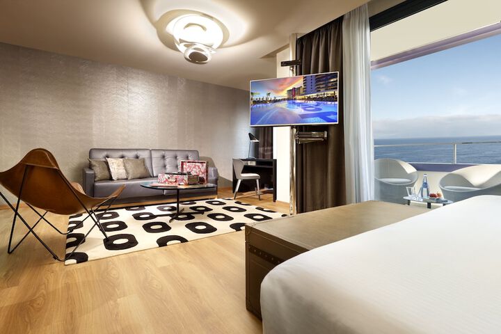 Room 37 of 140