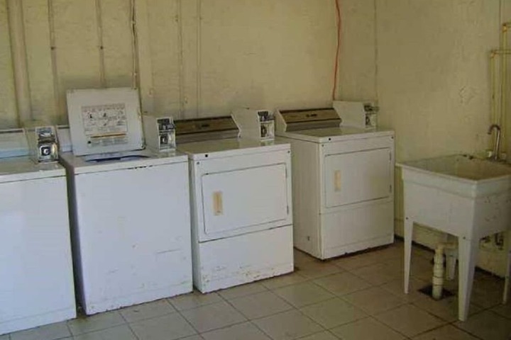 Room 15 of 22