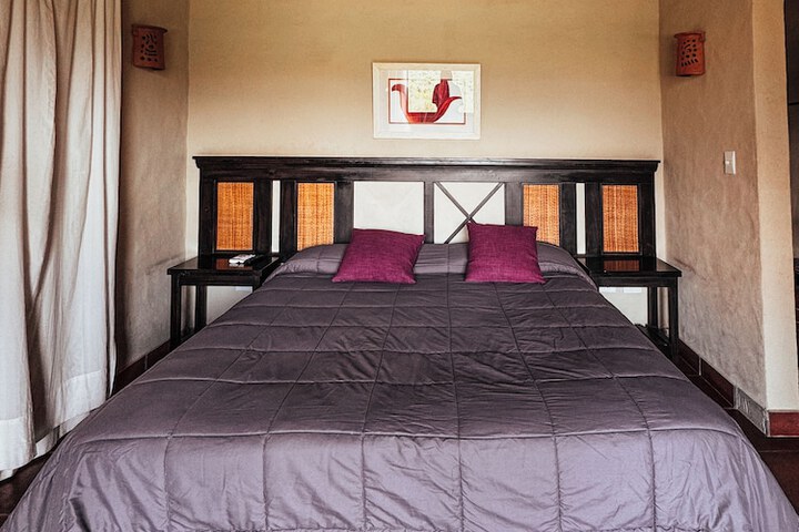 Room 2 of 41