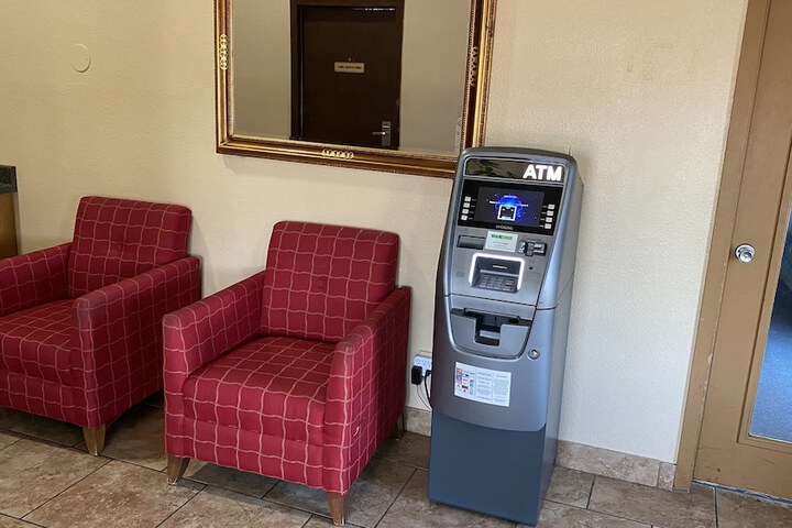 ATM/banking on site