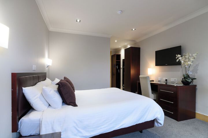 Room 12 of 56
