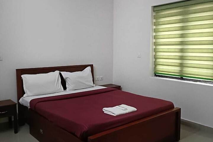 Room 12 of 39