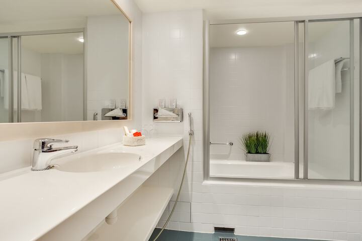 Bath Interior