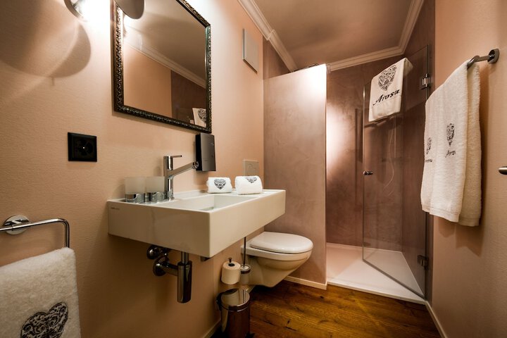 Room 55 of 72