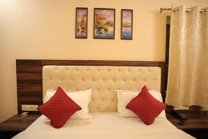 Room 58 of 109