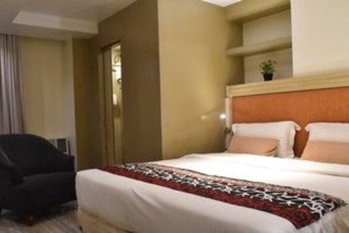 AVALU RESIDENCES
