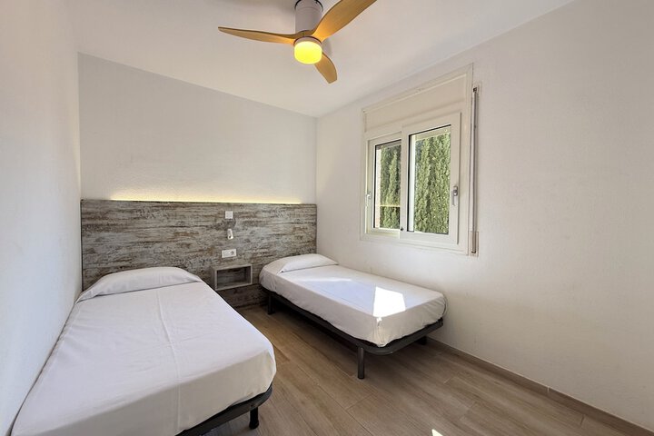 Room 10 of 84