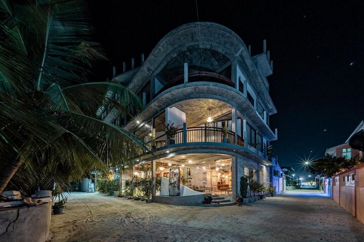Hotel 42 of 43