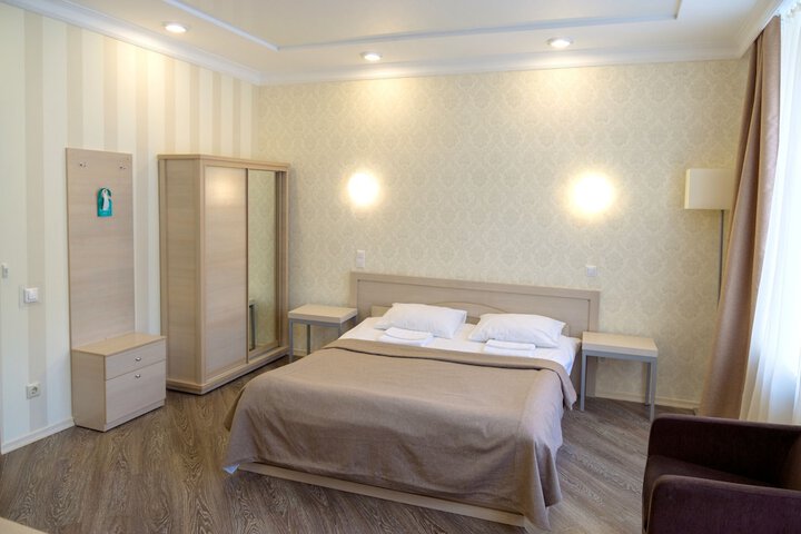 Room 7 of 39