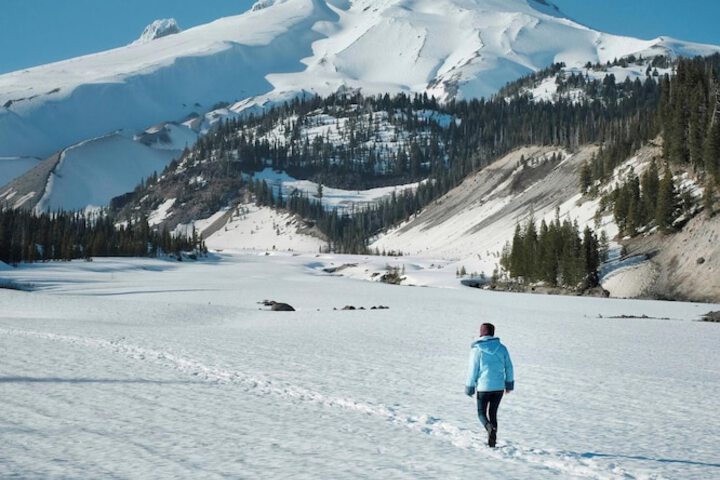 Skiing